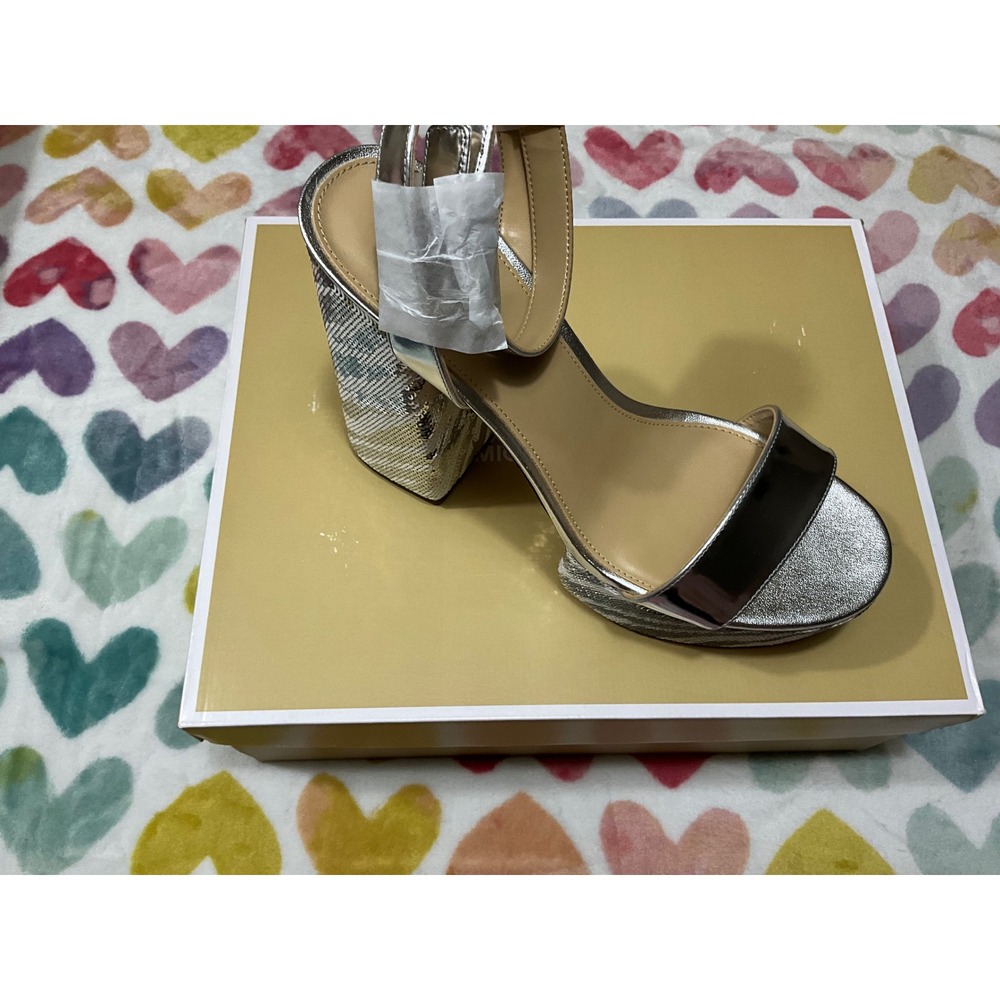 Michael Kors Silver Metallic zebra Print Platform Wedge Heels Sandals size 8.5m - Picture 1 of 3